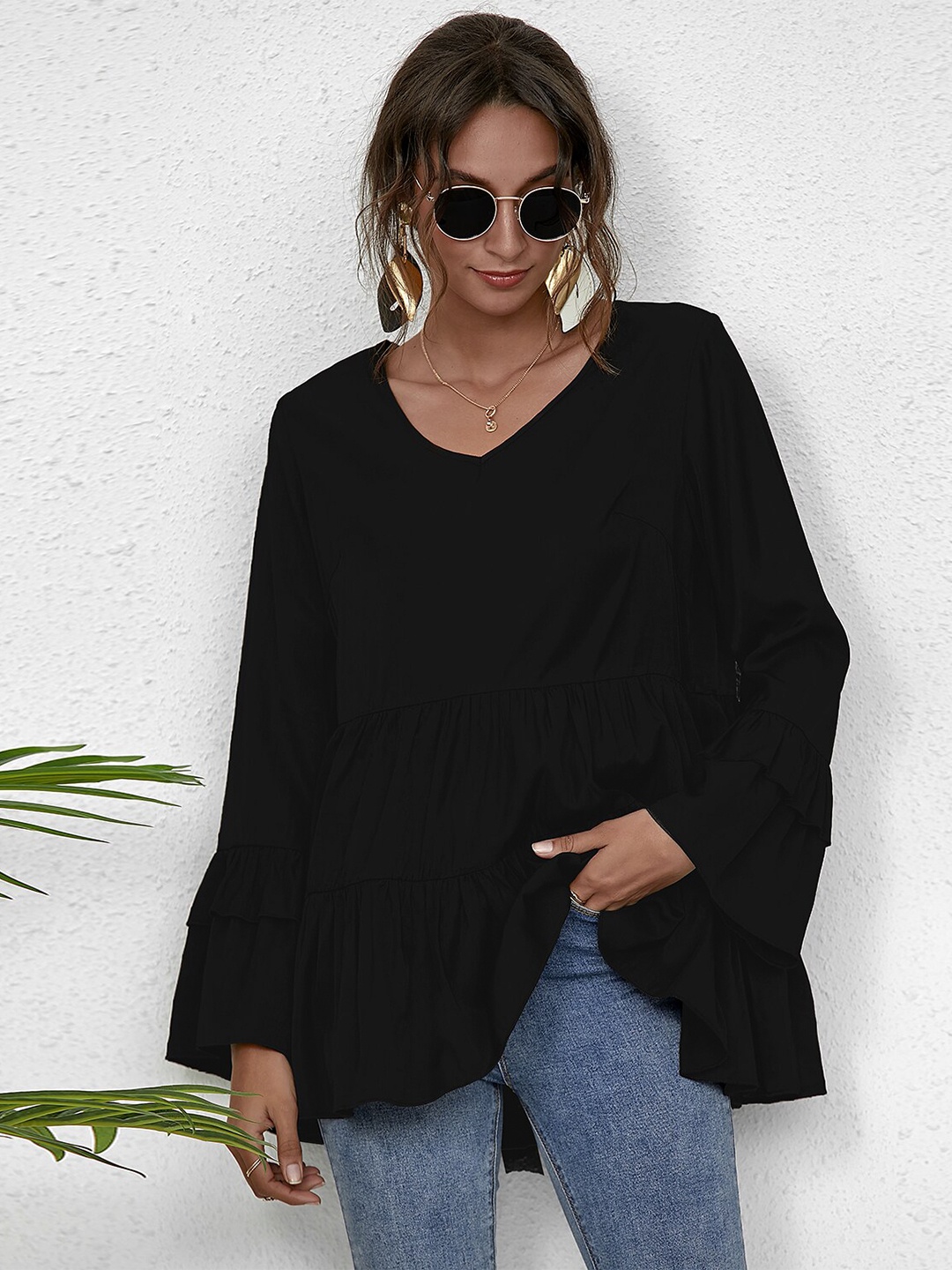 

BoStreet Black Styled Back Longline Top