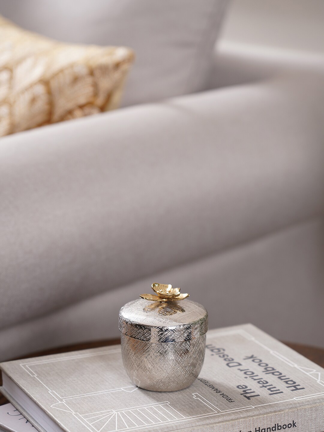

Pure Home and Living Silver-Toned Zoya Small Jar
