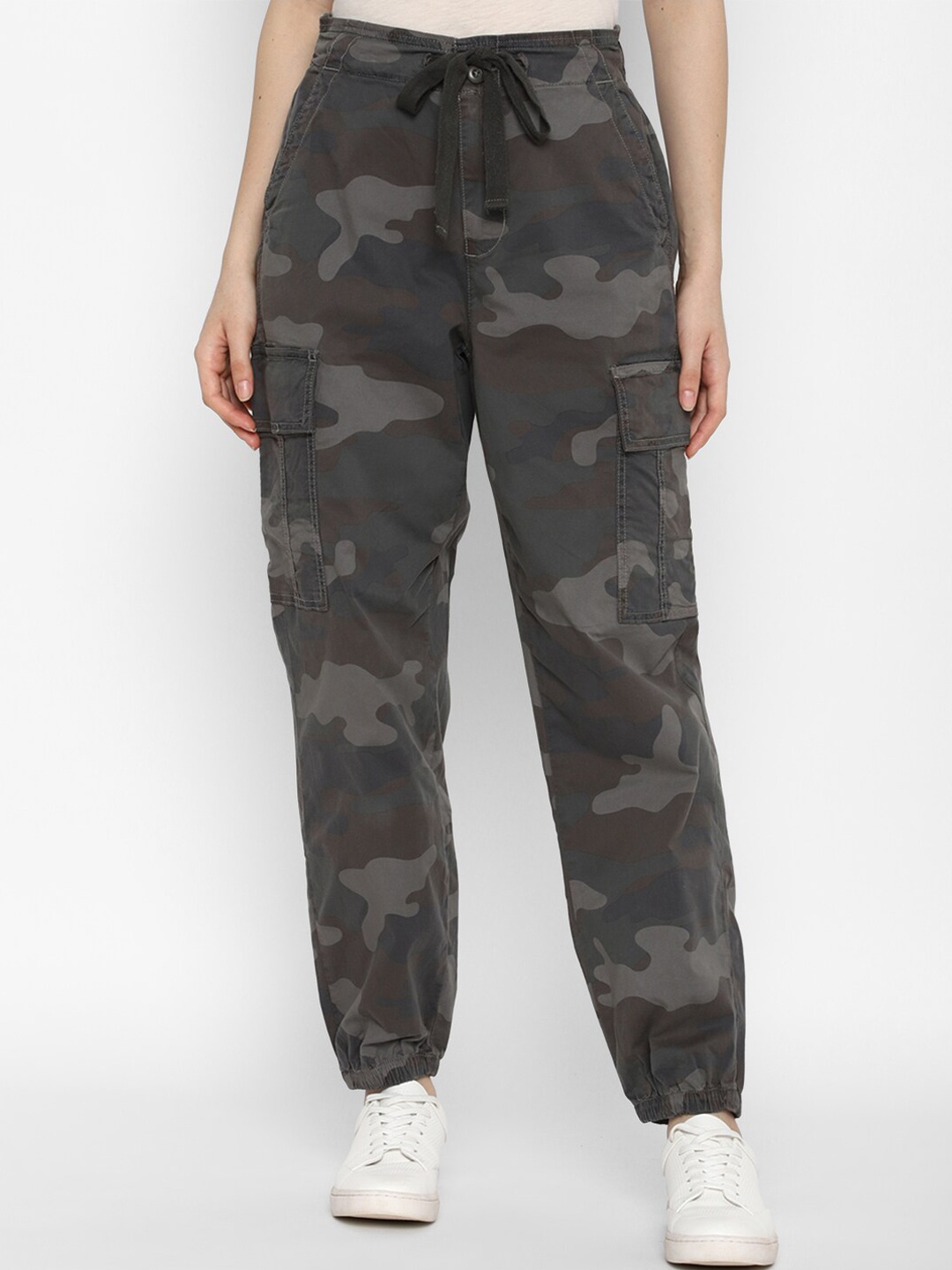 

AMERICAN EAGLE OUTFITTERS Women Green Camouflaged Printed Joggers