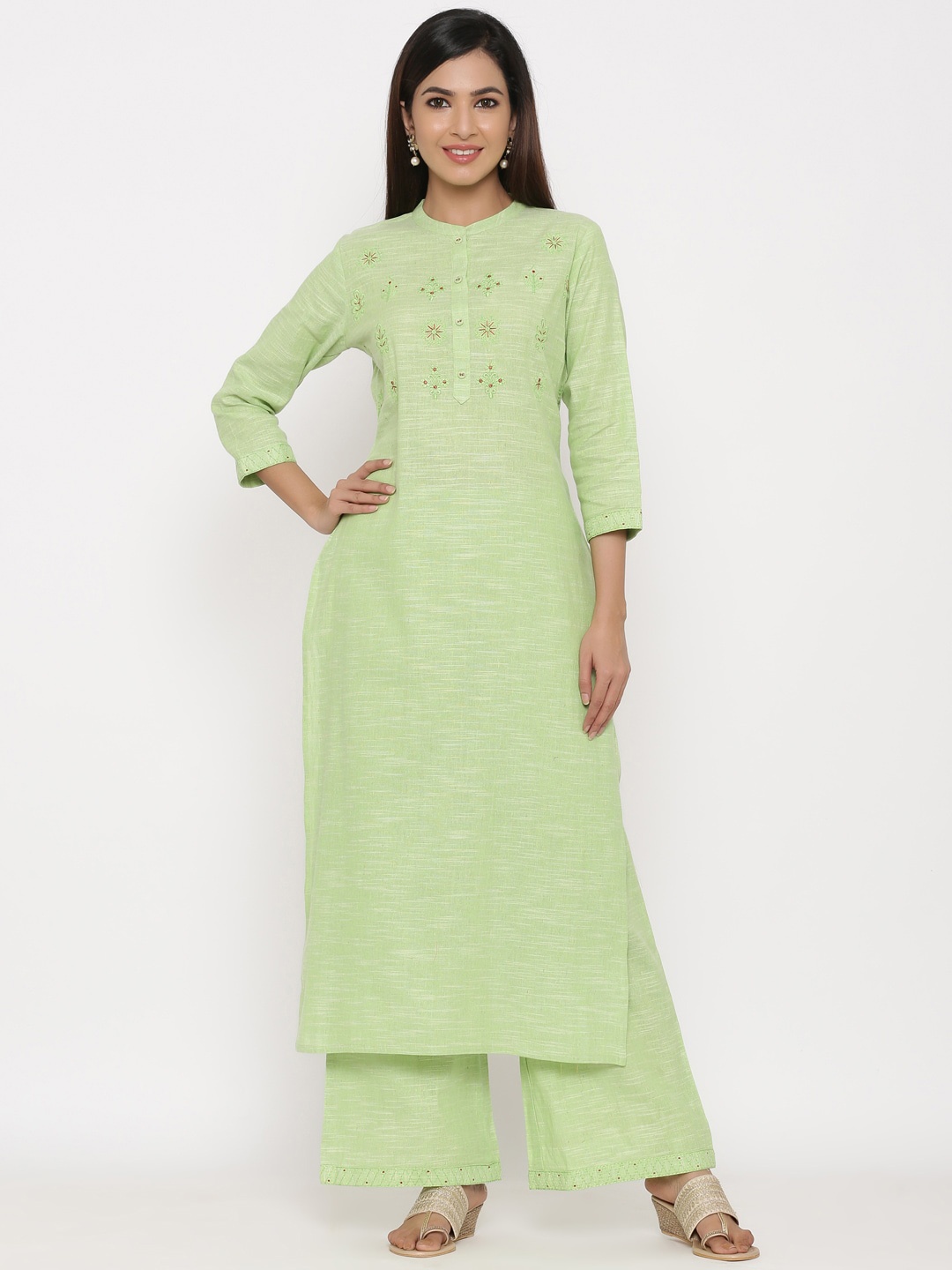 

kipek Women Green Floral Embroidered Kurta with Palazzos
