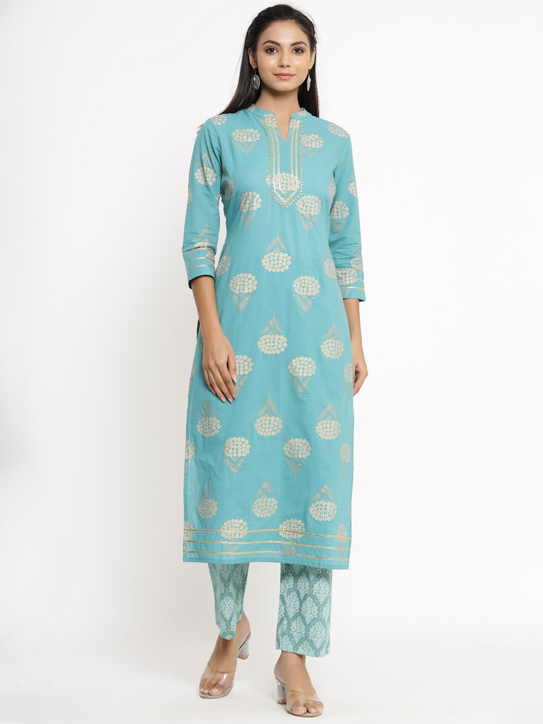 

kipek Women Blue Ethnic Motifs Printed Kurta with Trousers