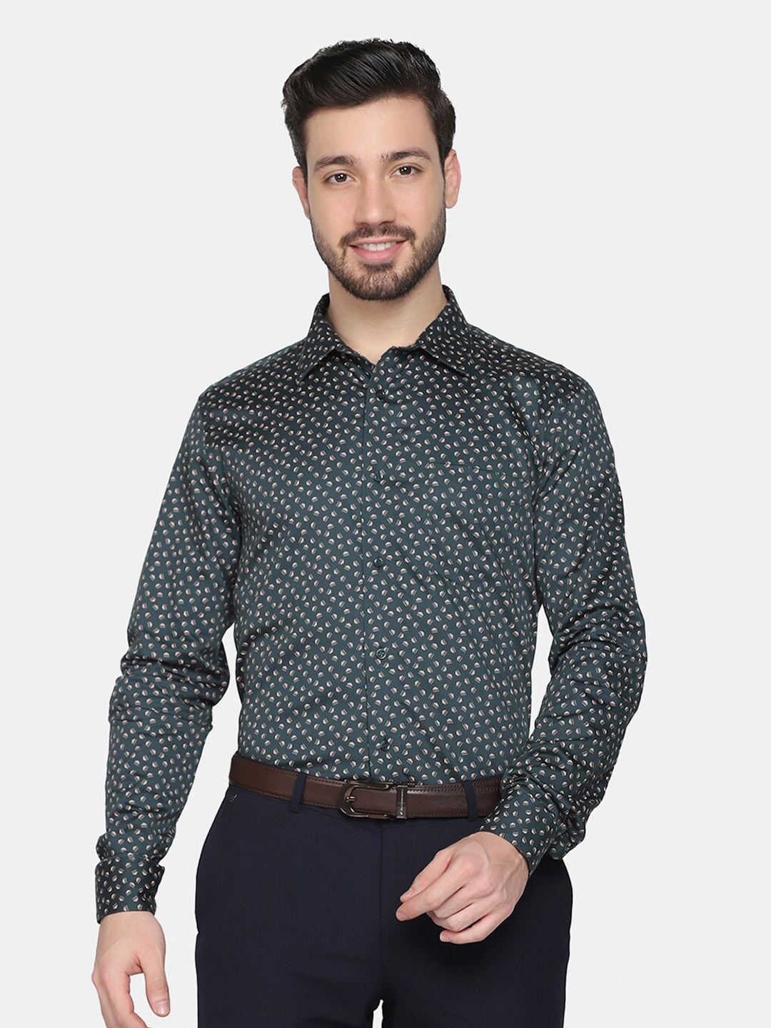 

Blackberrys Men Green Slim Fit Printed Formal Shirt