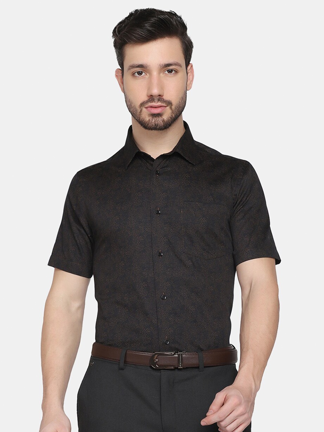 

Blackberrys Men Brown Slim Fit Floral Printed Formal Shirt