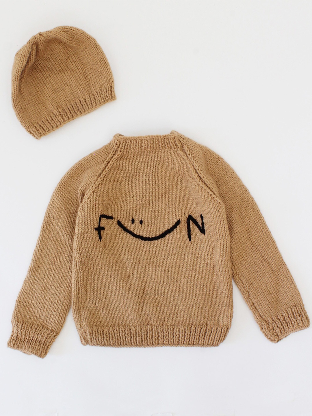 

Woonie Unisex Kids Beige & Black Embroidered Pullover with Embroidered Comes With A Cap