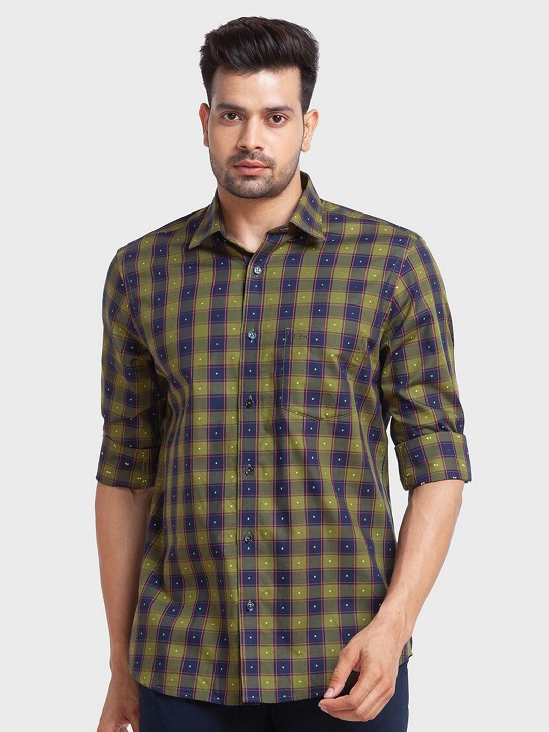 

ColorPlus Men Green And Navy Blue Checked Tailored Fit Organic Cotton Casual Shirt