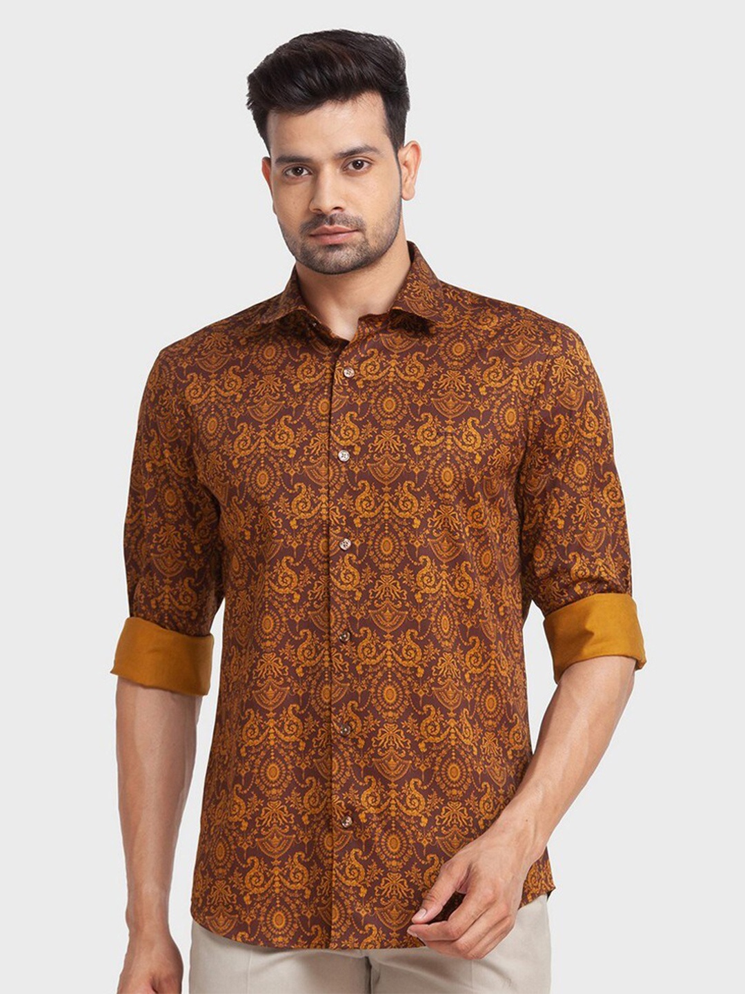 

ColorPlus Men Brown Tailored Fit Printed Casual Shirt