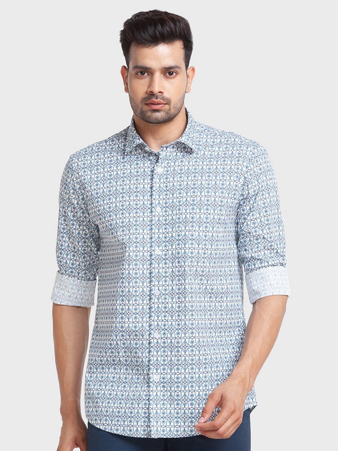 

ColorPlus Men Blue Tailored Fit Printed Casual Shirt
