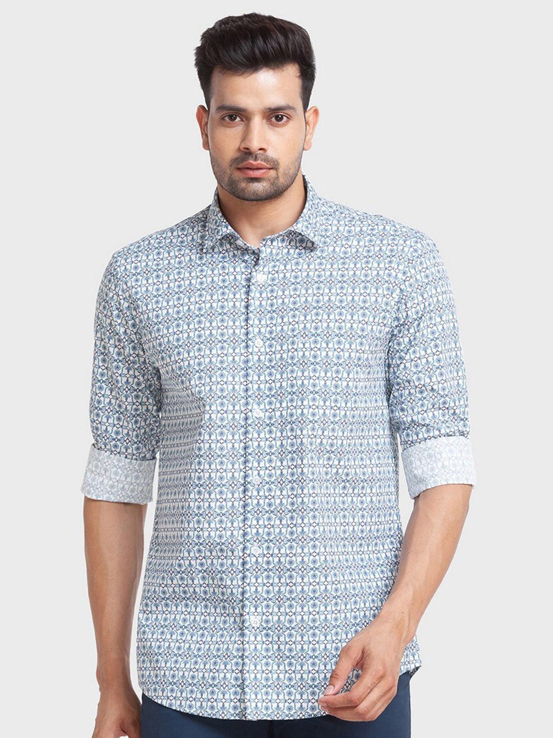 

ColorPlus Men Blue Tailored Fit Printed Casual Shirt