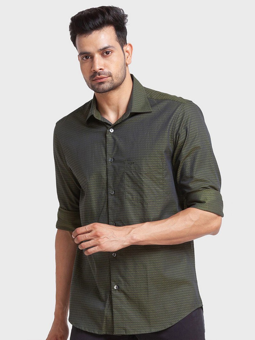 

ColorPlus Men Green Tailored Fit Casual Shirt