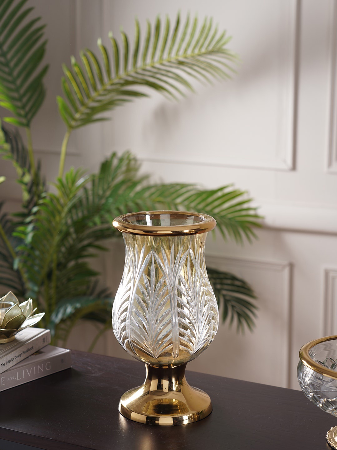 

Pure Home and Living Gold Round Hurricane Large Candle Holders