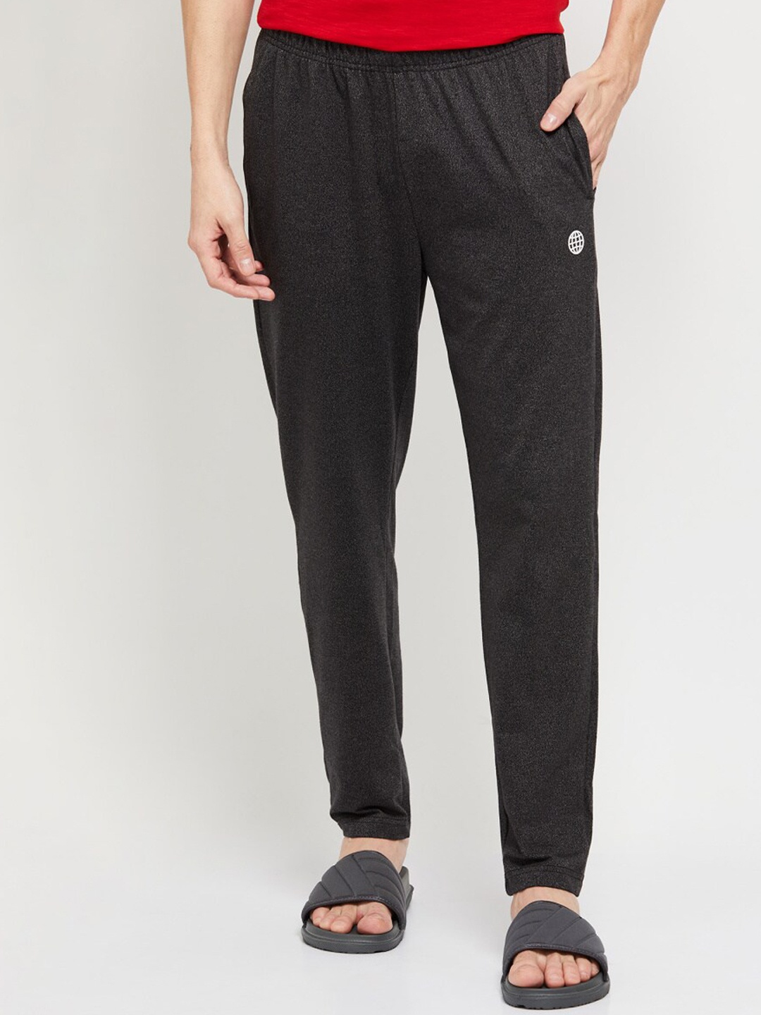 

max Men Solid Regular Fit Lounge Pant, Black