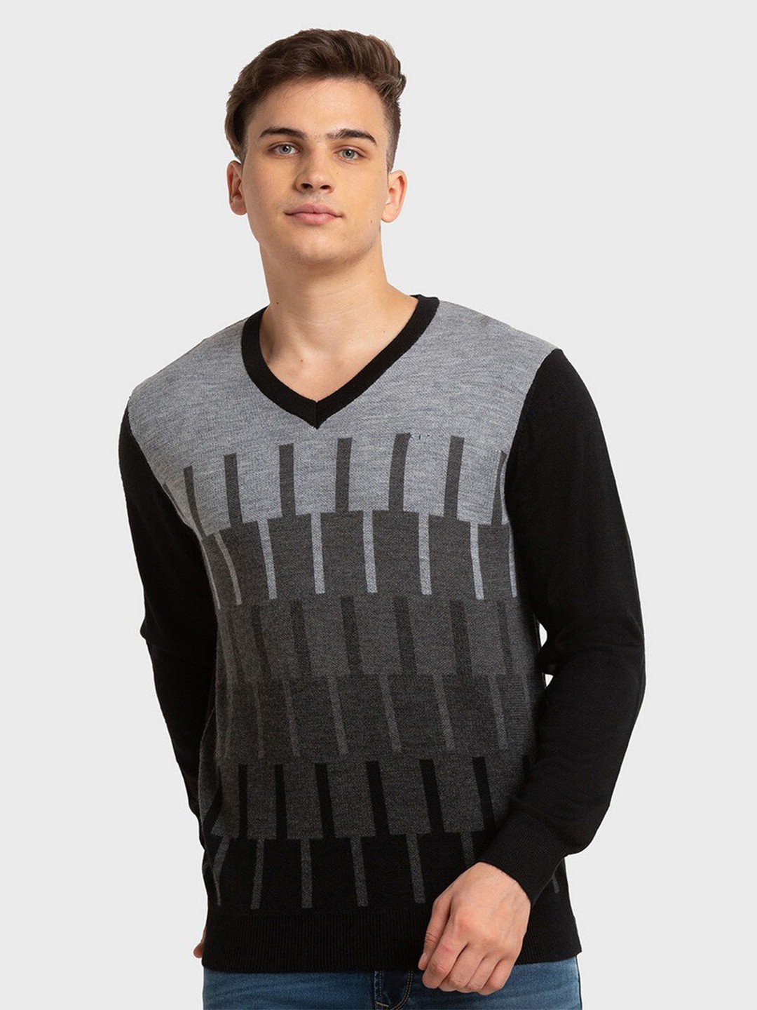 

ColorPlus Men Plus Size Black & Grey Pullover