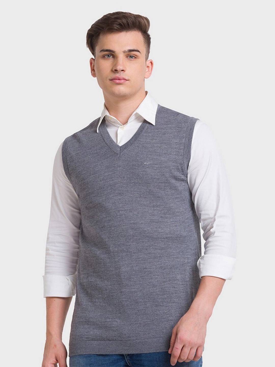 

ColorPlus Men Solid V-Neck Sleeveless Sweater Wool Vest, Grey