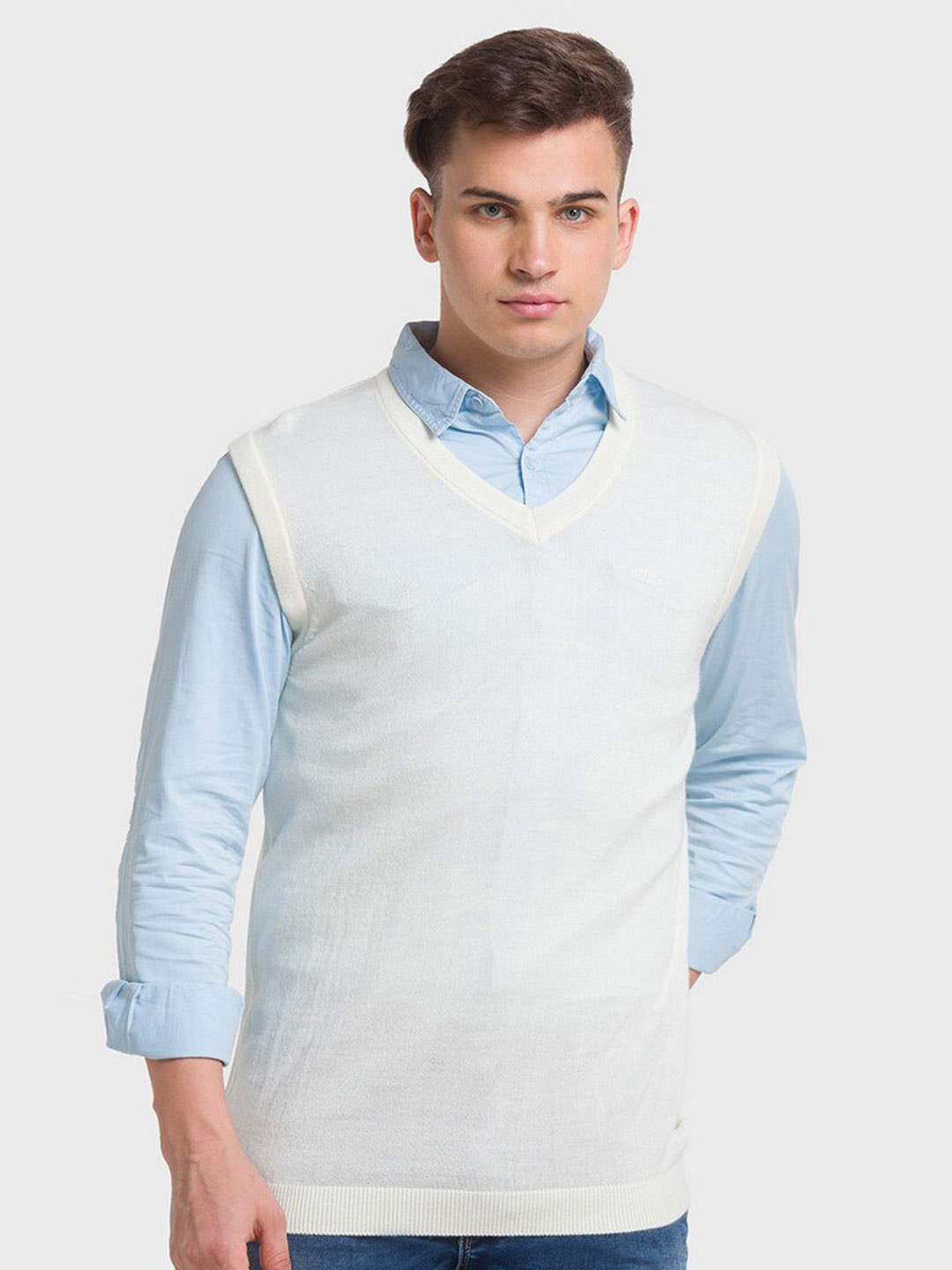

ColorPlus Men Solid V-Neck Sleeveless Sweater Vest, White
