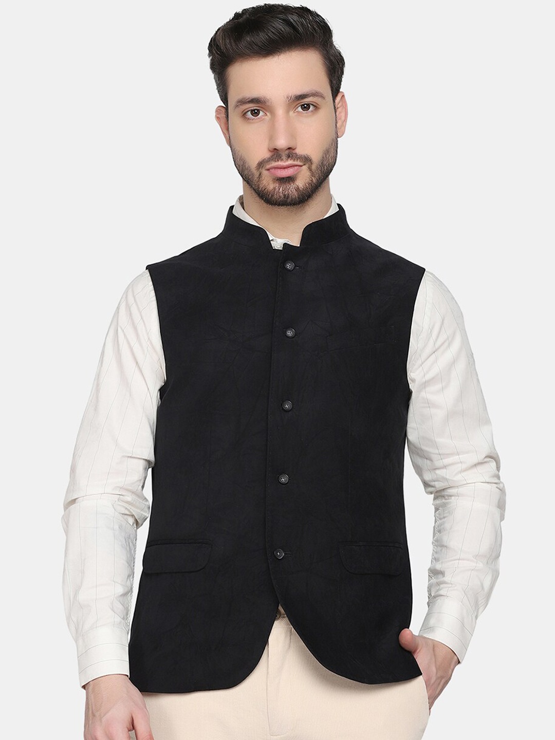 

Blackberrys Men Black Solid Woven Design Nehru jacket