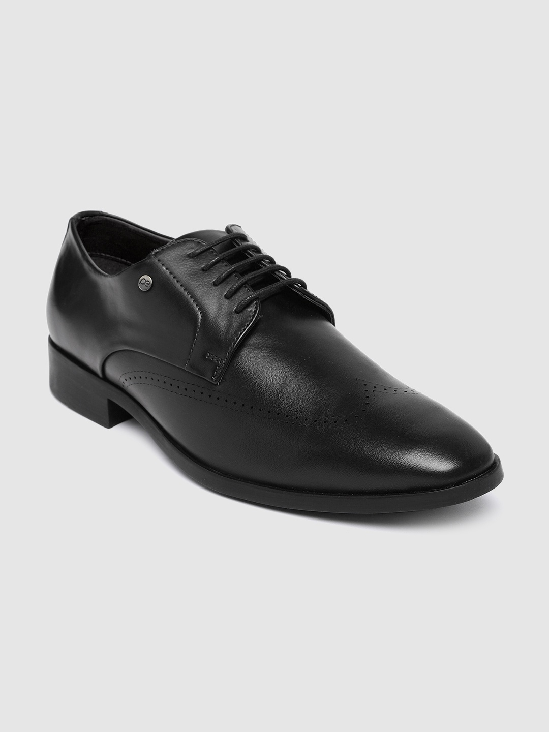 

Peter England Men Solid Formal Brogues, Black