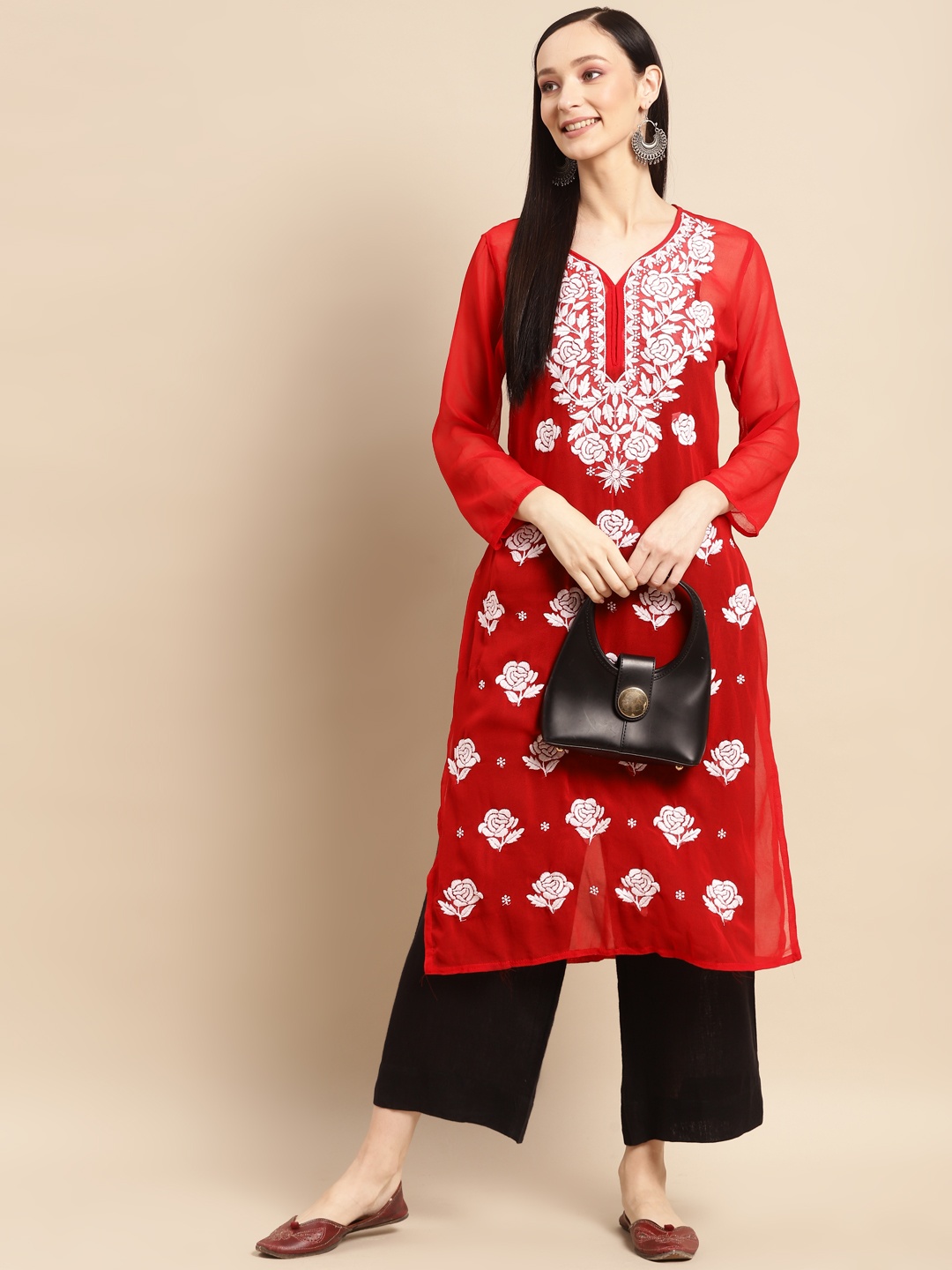 

Saadgi Women Red & White Floral Embroidered Chikankari Floral Georgette Kurta