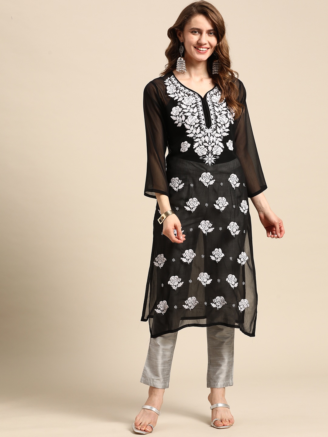 

Saadgi Women Black & White Ethnic Motifs Embroidered Chikankari Kurta