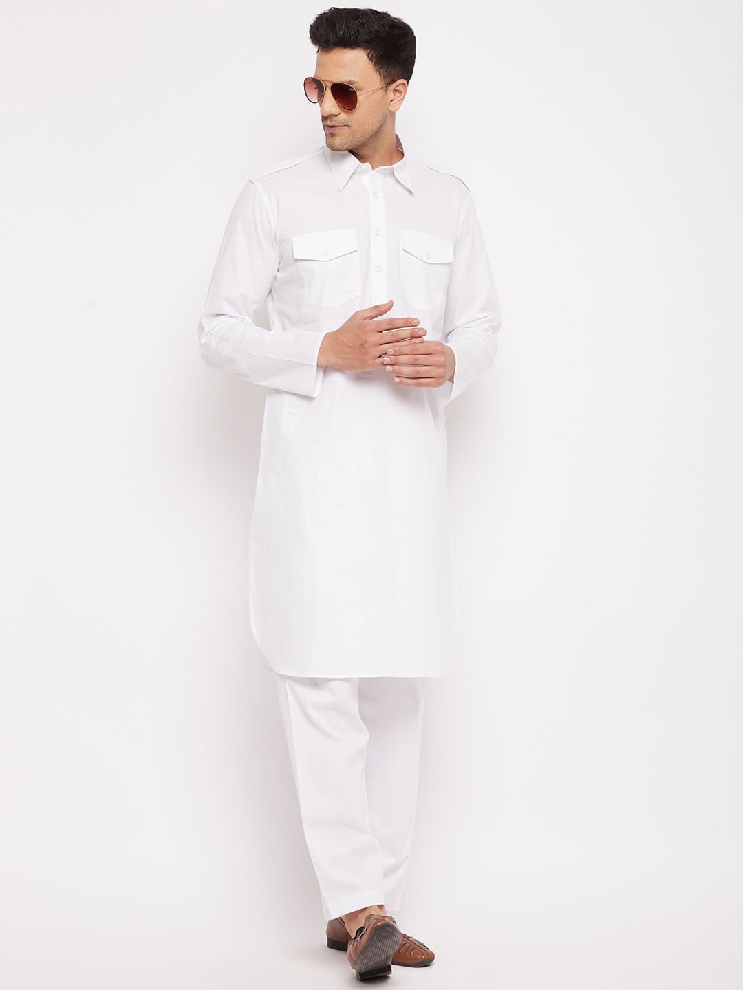 

VASTRAMAY Men Pathani Kurta with Pyjamas, White