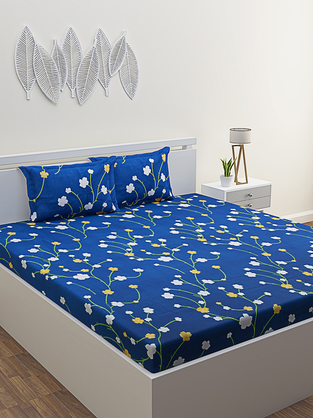 

ROMEE Blue & Yellow Floral 186 TC Queen Bedsheet with 2 Pillow Covers