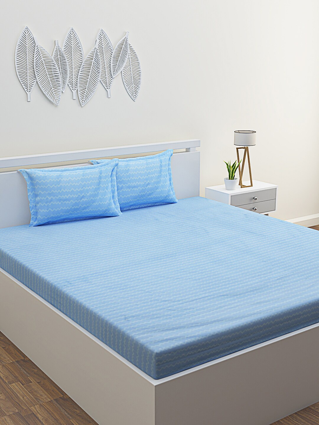 

ROMEE 186 TC Microfiber Queen Bedsheet with 2 Pillow Covers, Blue