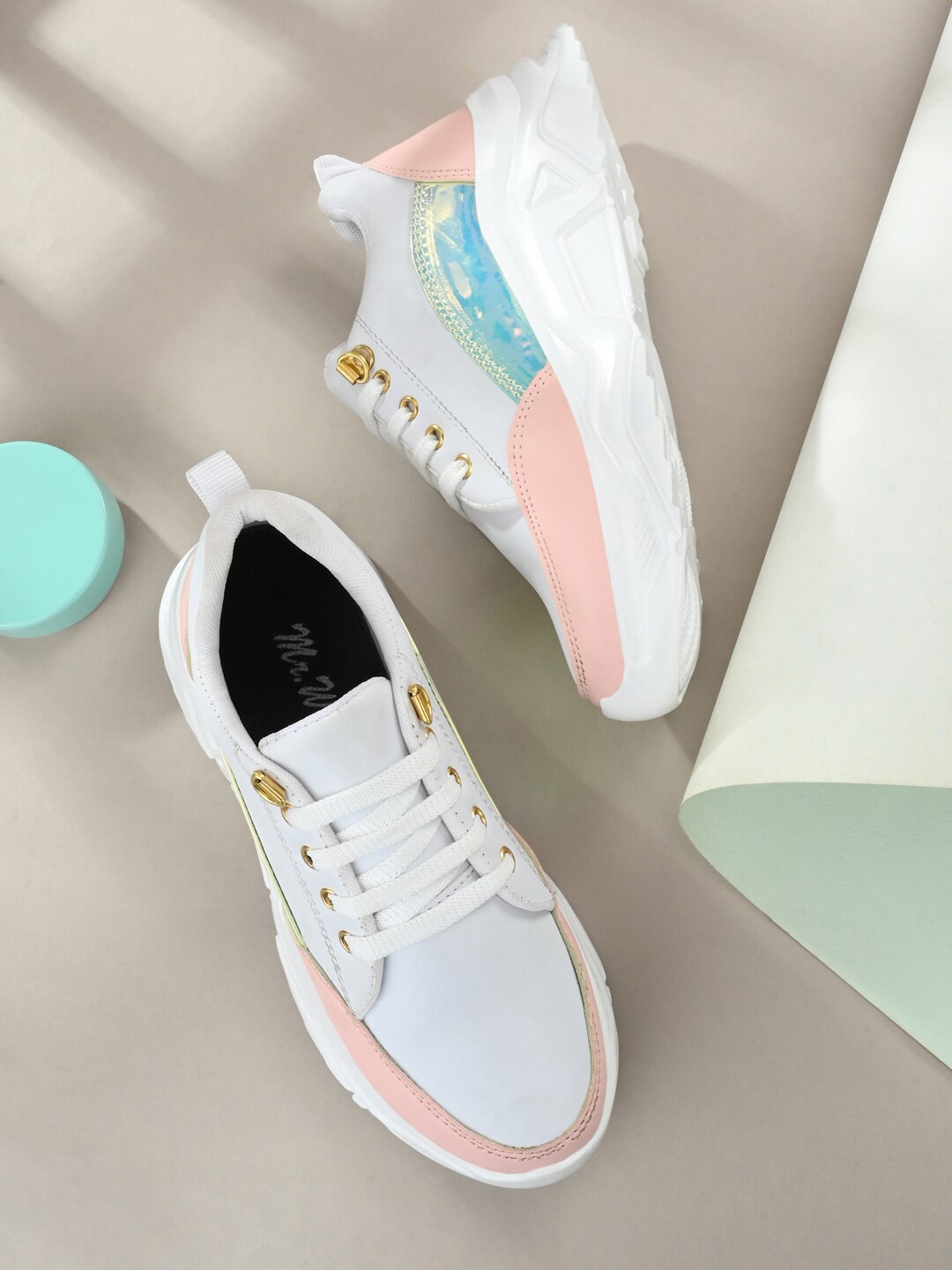 

mr wonker Women White Angry Birds Colourblocked Sneakers