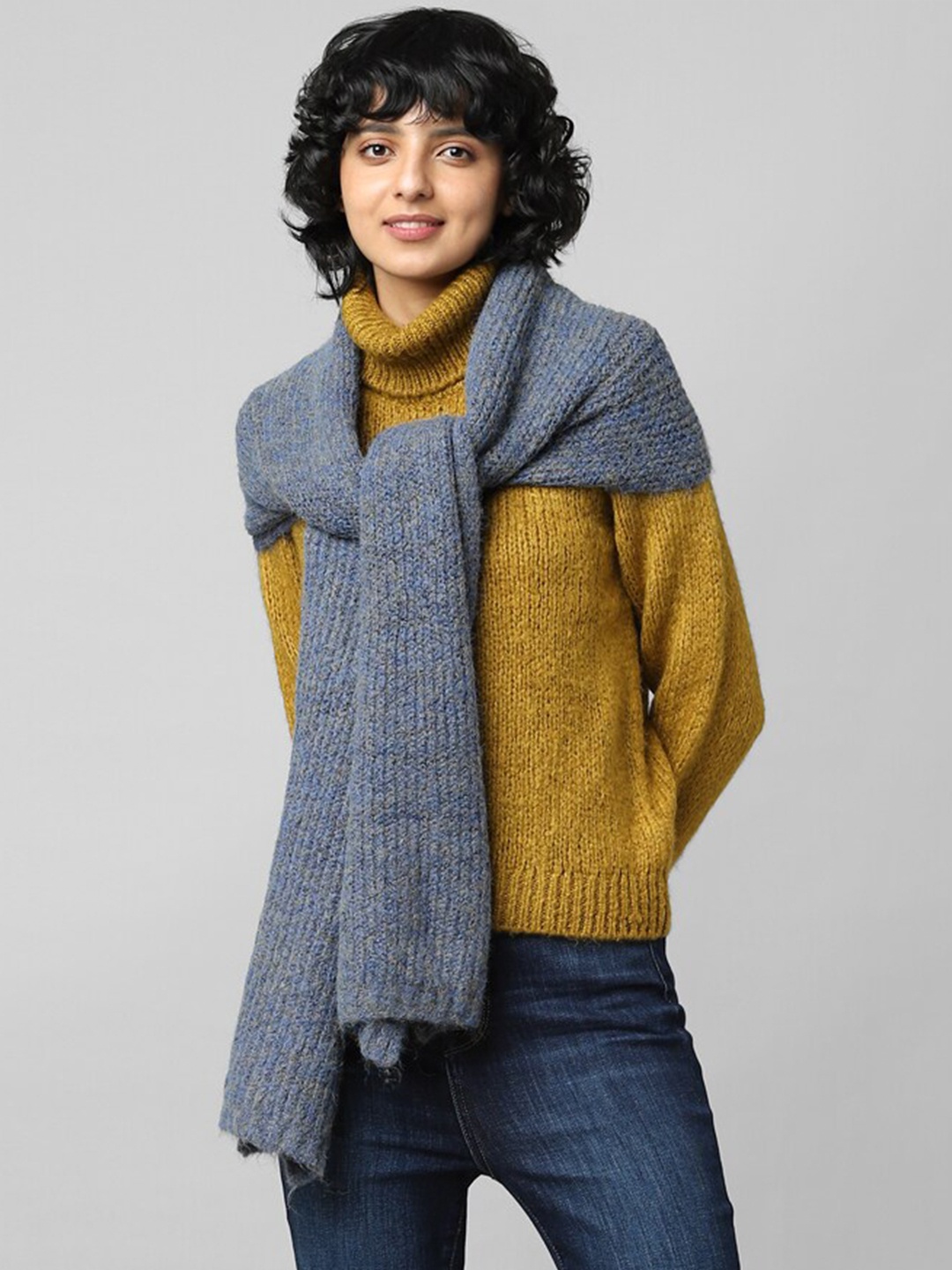 

ONLY Women Solid Acrylic Scarf, Blue