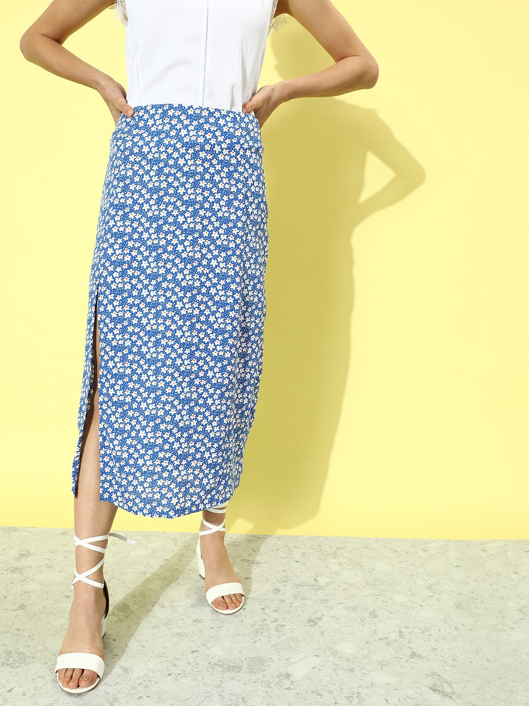 

Mast & Harbour Women Ocean Blue High-Slit Floral Printed Resort Wear A-Line Skirt