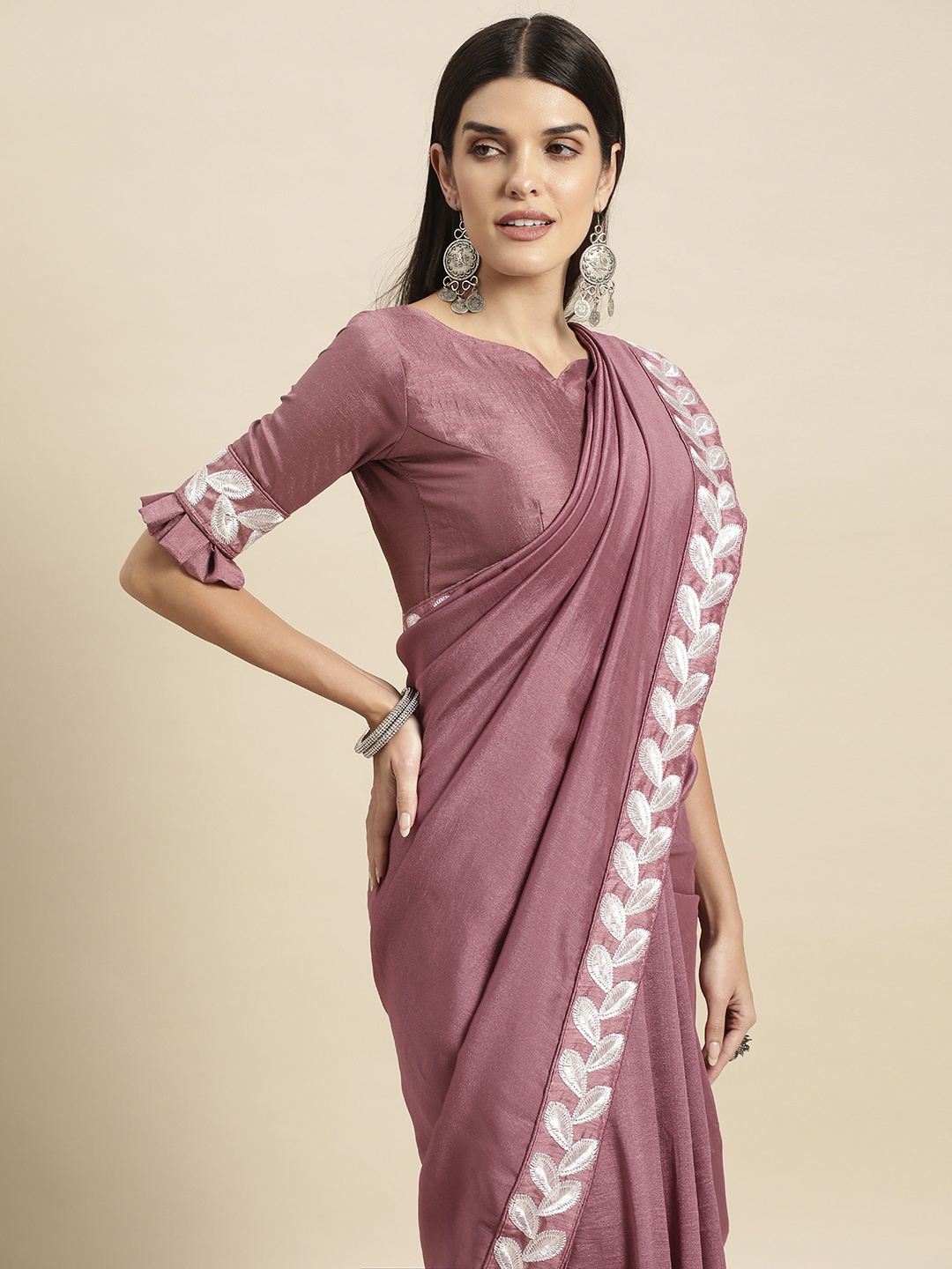 

Vaidehi Fashion Floral Silk Blend Saree, Rose