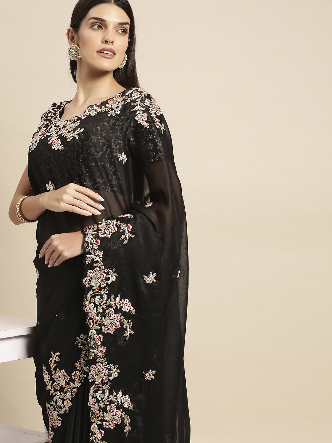 

Vaidehi Fashion Floral Embroidered Silk Blend Ready to Wear Saree, Black