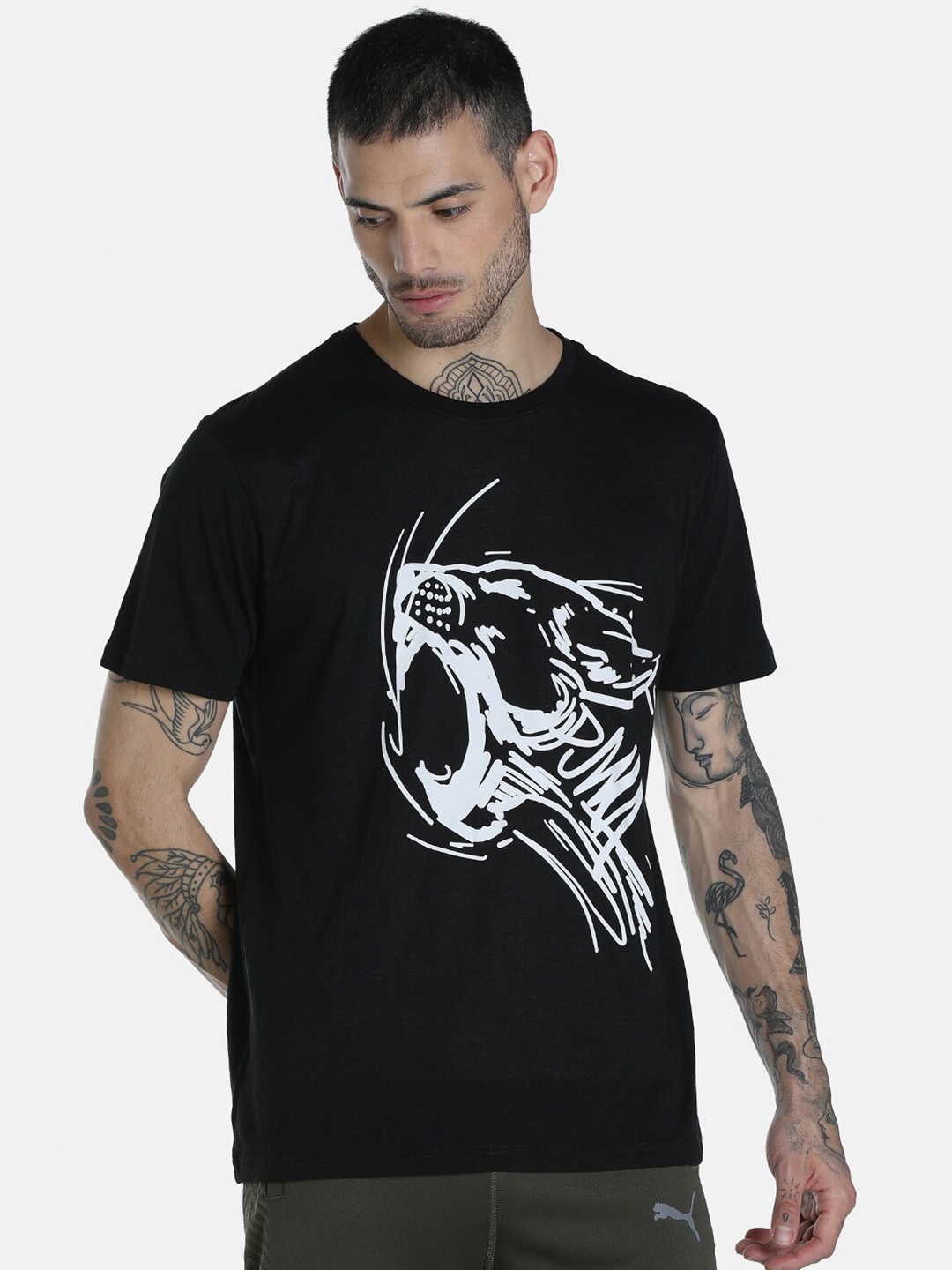 

Puma Men Black & White Performance Graphic SS Printed T-shirt