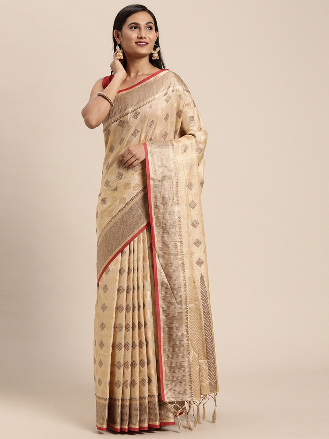 

Pisara Beige & Red Zari Silk Cotton Chanderi Saree