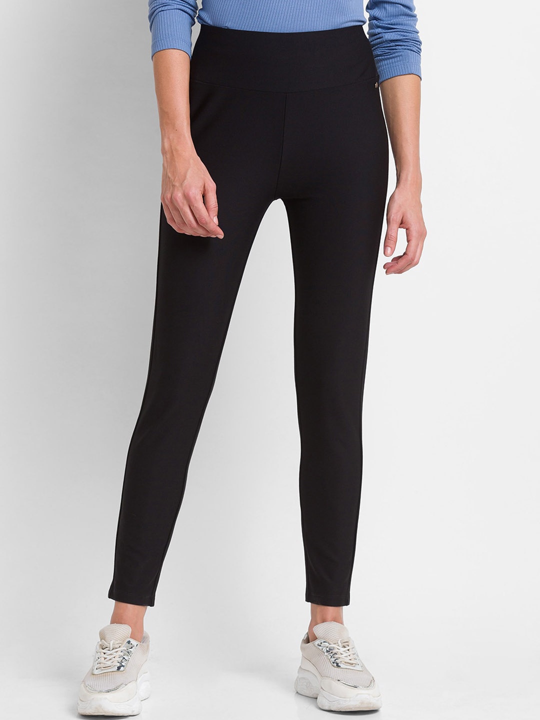 

SPYKAR Women Black Solid Cotton Track Pants