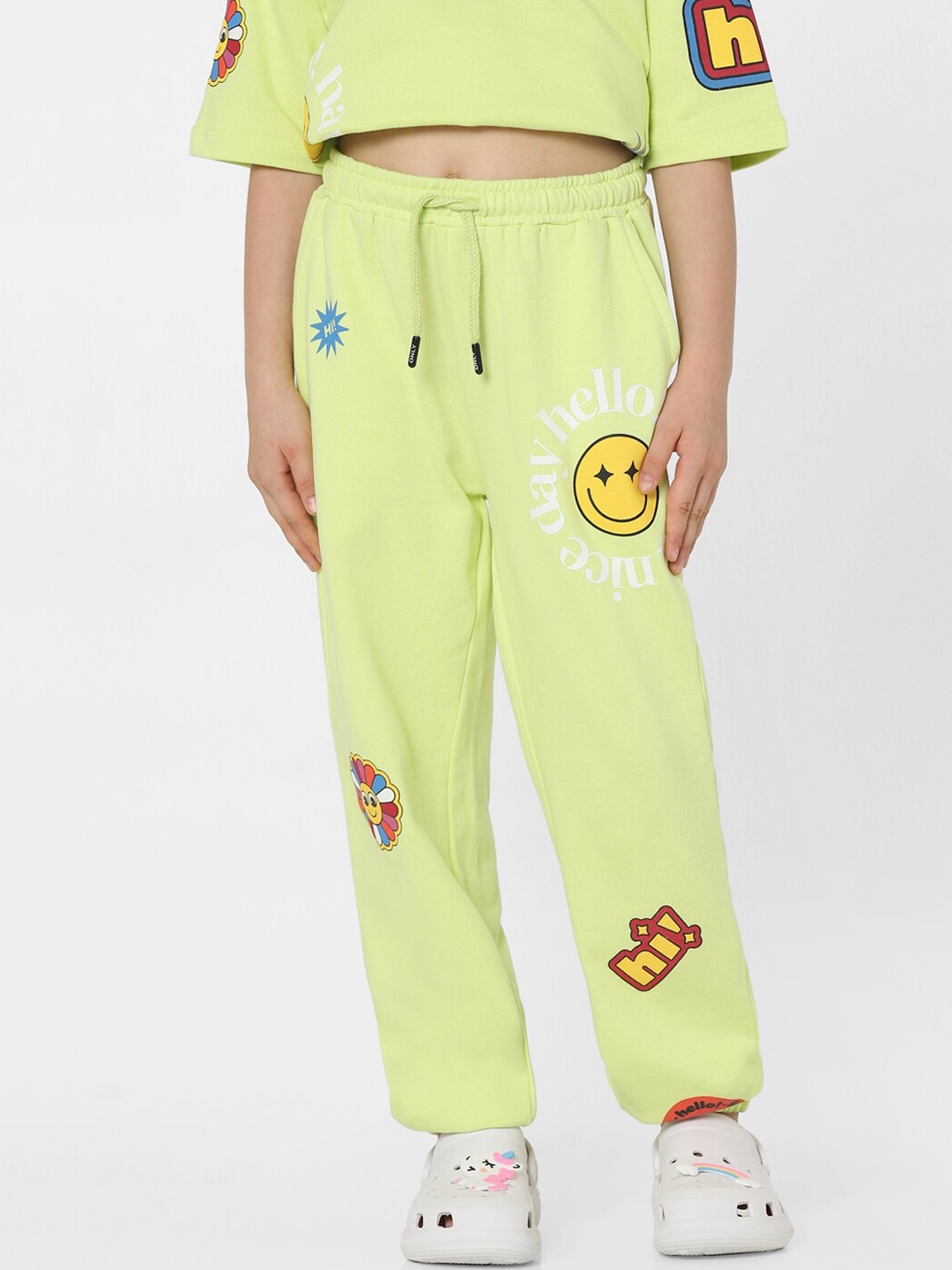 

KIDS ONLY Girls Green Graphic Printed Cotton Track Pants