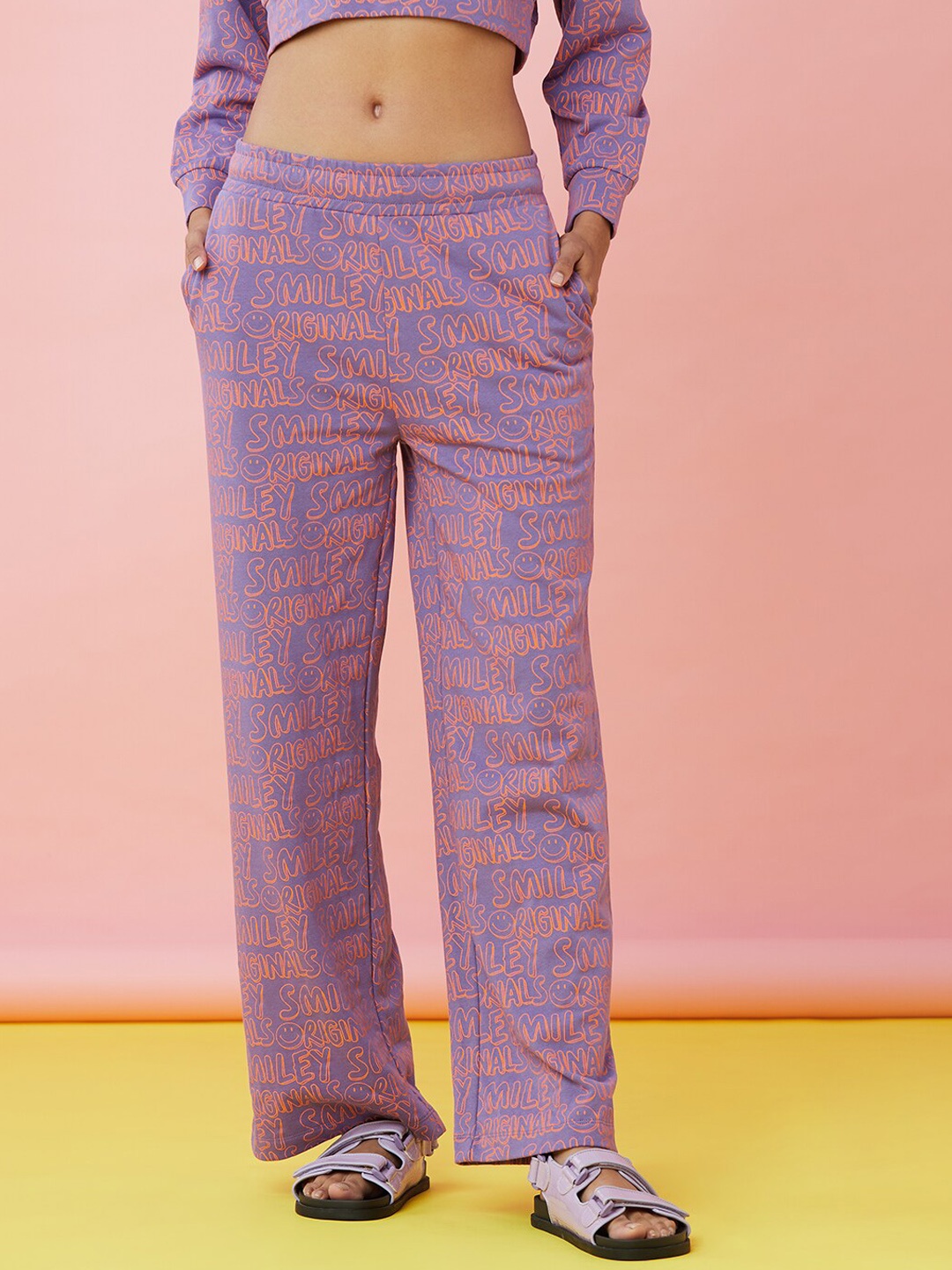 

ONLY X Smiley Collection Women Purple Typography Graphic Track Pants