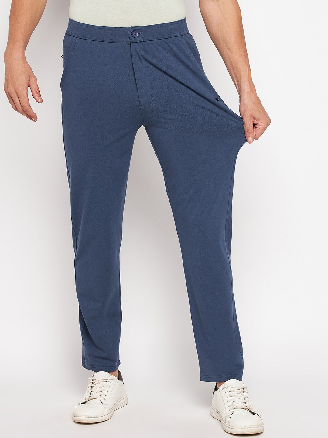 

Okane Men Blue Solid Track Pants