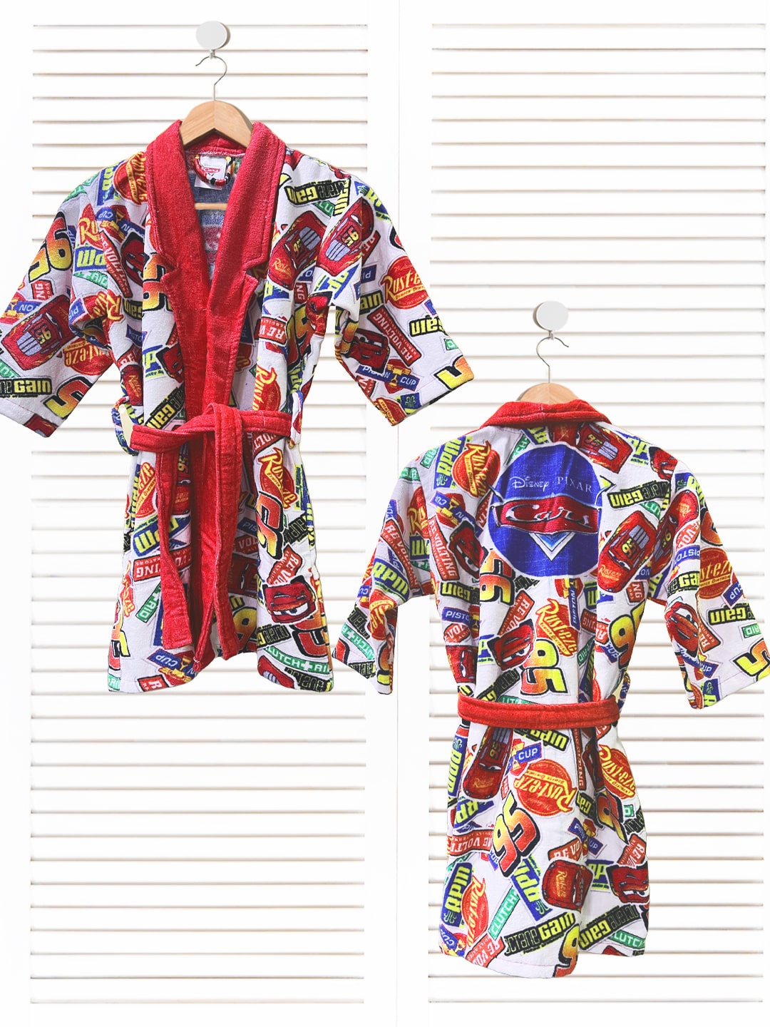 

YK Kids Red Cars Cartoon Printed Cotton Bathrobe