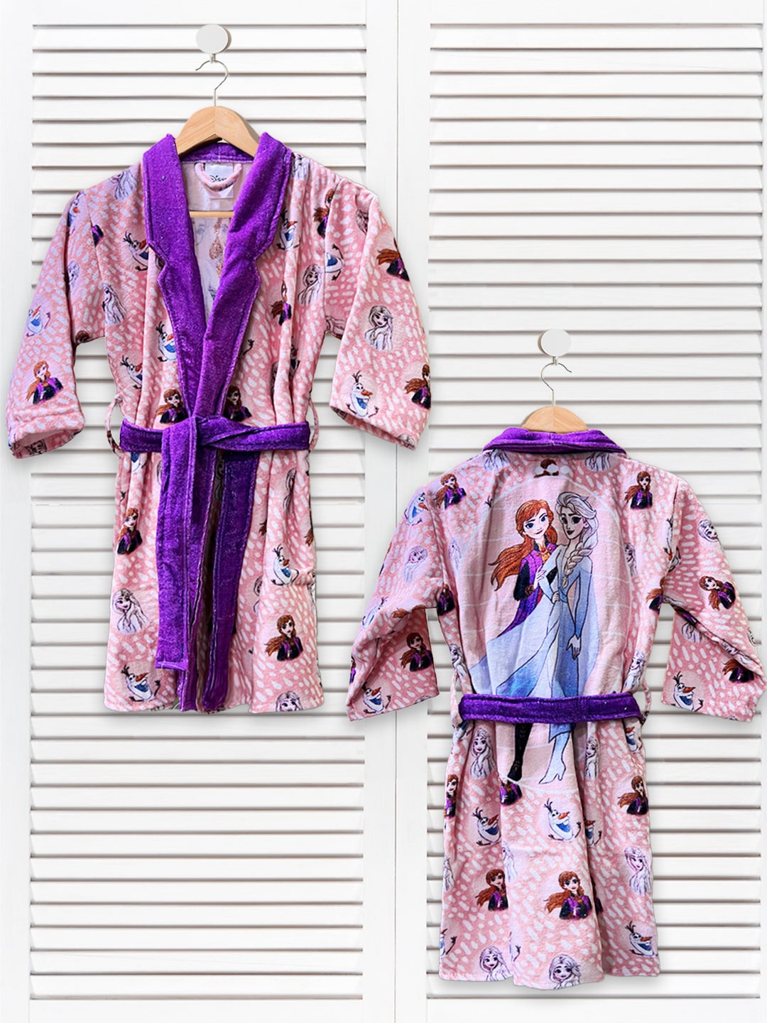 

YK Kids Pink Frozen Cartoon Printed Cotton Bathrobe