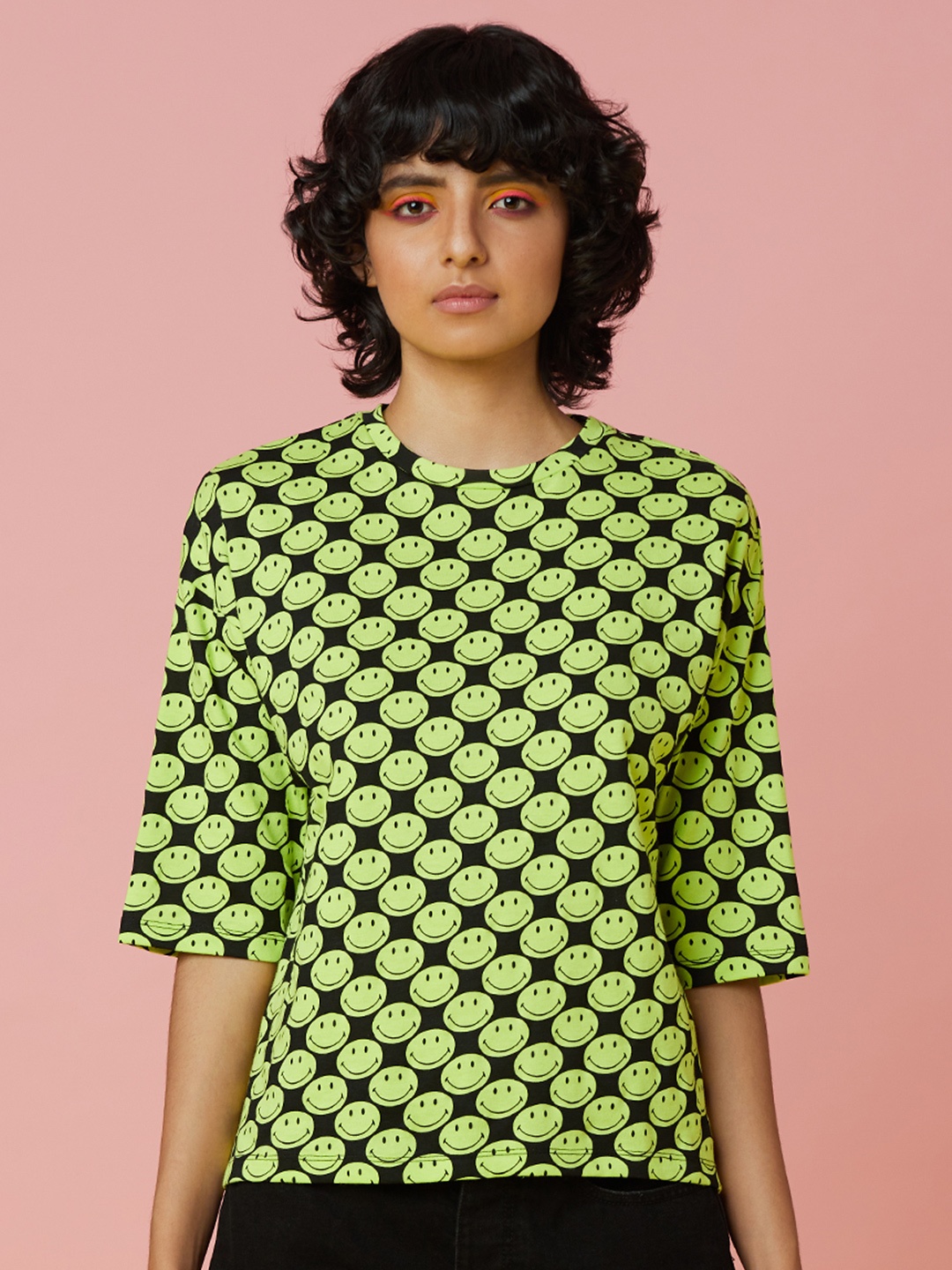 

ONLY Women Black & Green Printed Drop-Shoulder Sleeves Oversized T-shirt