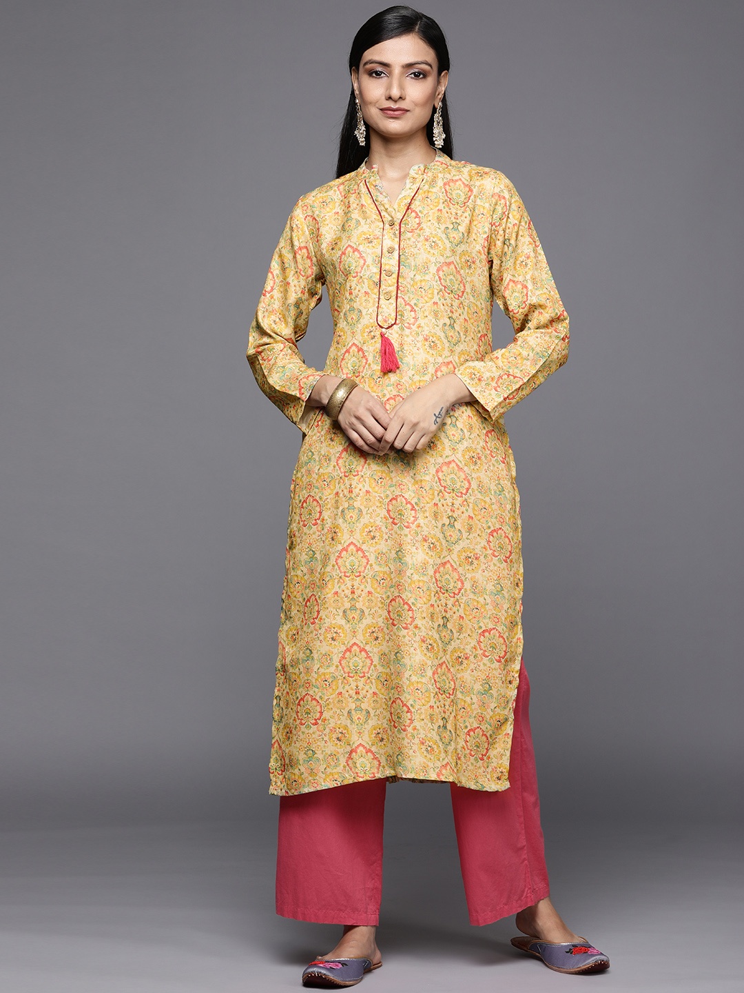

Varanga lime Pashmina Printed Winter Kurta, Lime green