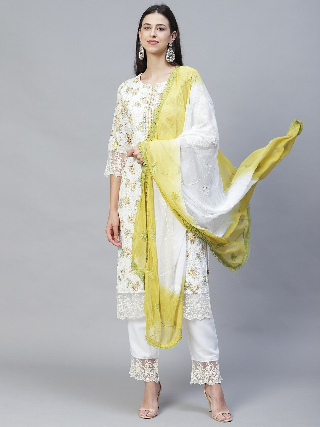 

FASHOR Women Printed Pure Cotton Kurta with Trousers & With Dupatta, White
