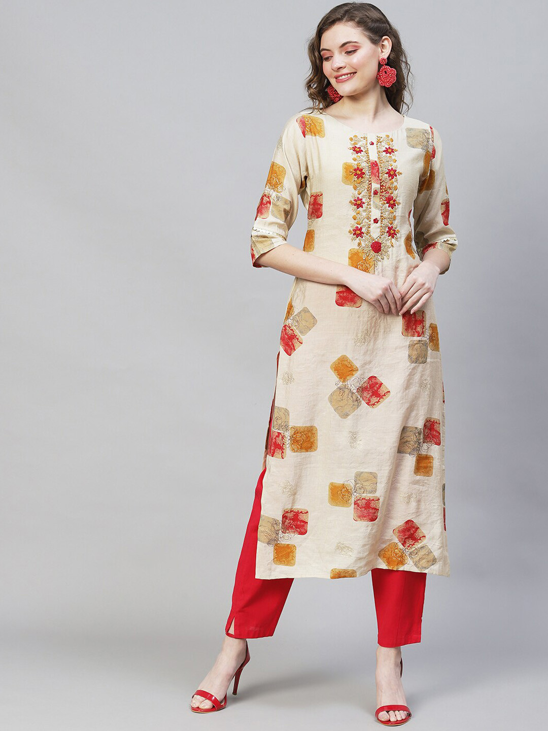 

FASHOR Women Beige & Red Floral Printed Thread Work Kurta
