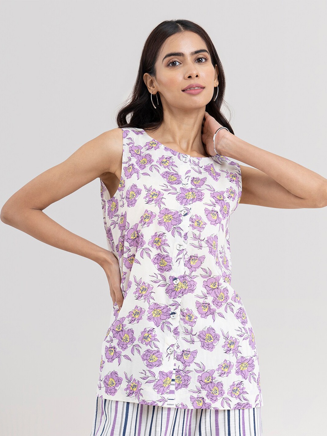 

Pink Fort Women Cream-Coloured & Lavender Floral Print Top