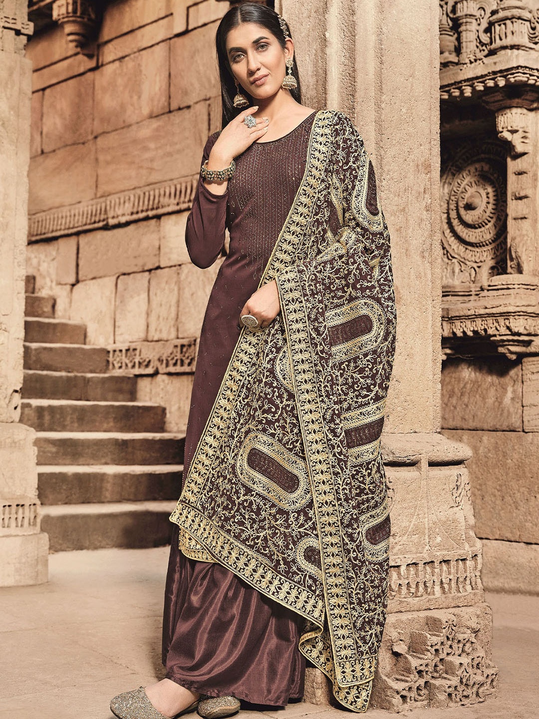 

ODETTE Women Brown Printed Kurta with Palazzos & With Dupatta