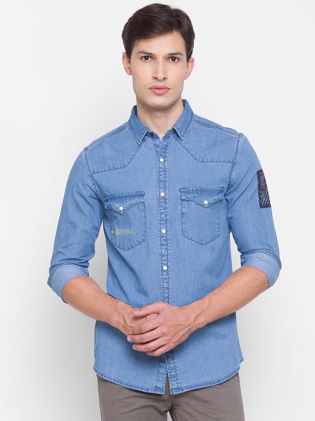 

SPYKAR Men Blue Slim Fit Casual Cotton Shirt