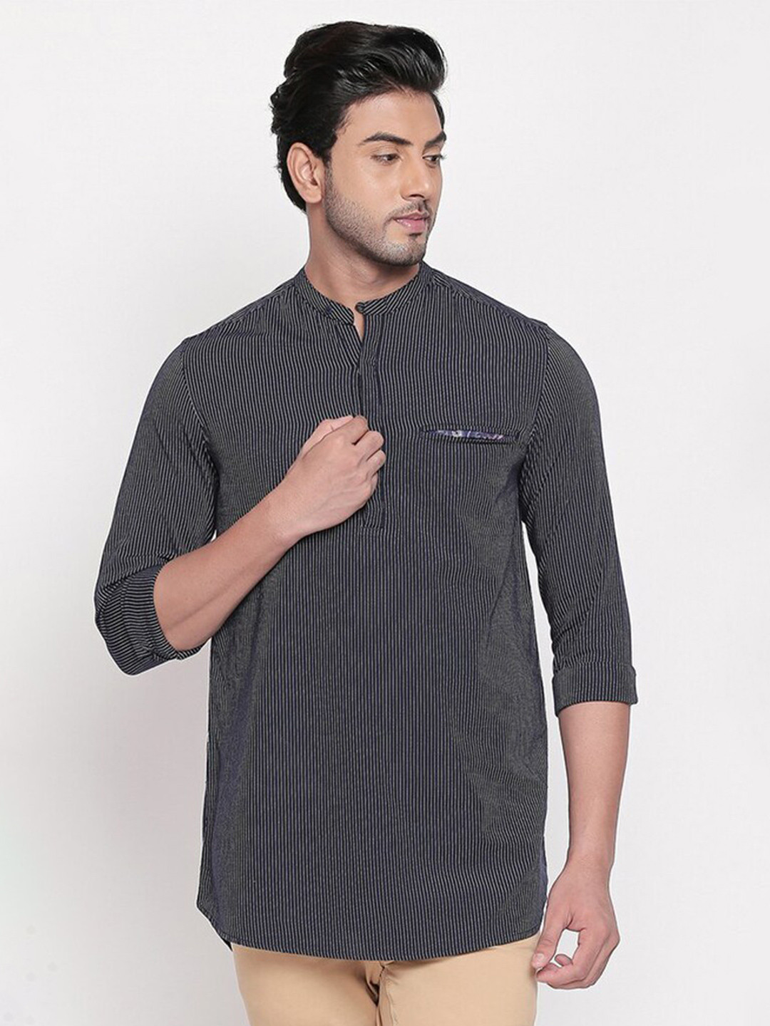 

SPYKAR Men Navy Blue Striped Cotton Casual Shirt