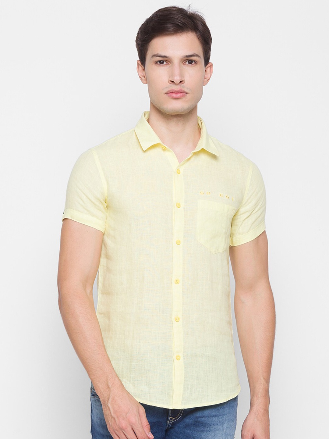 

SPYKAR Men Yellow Slim Fit Casual Shirt