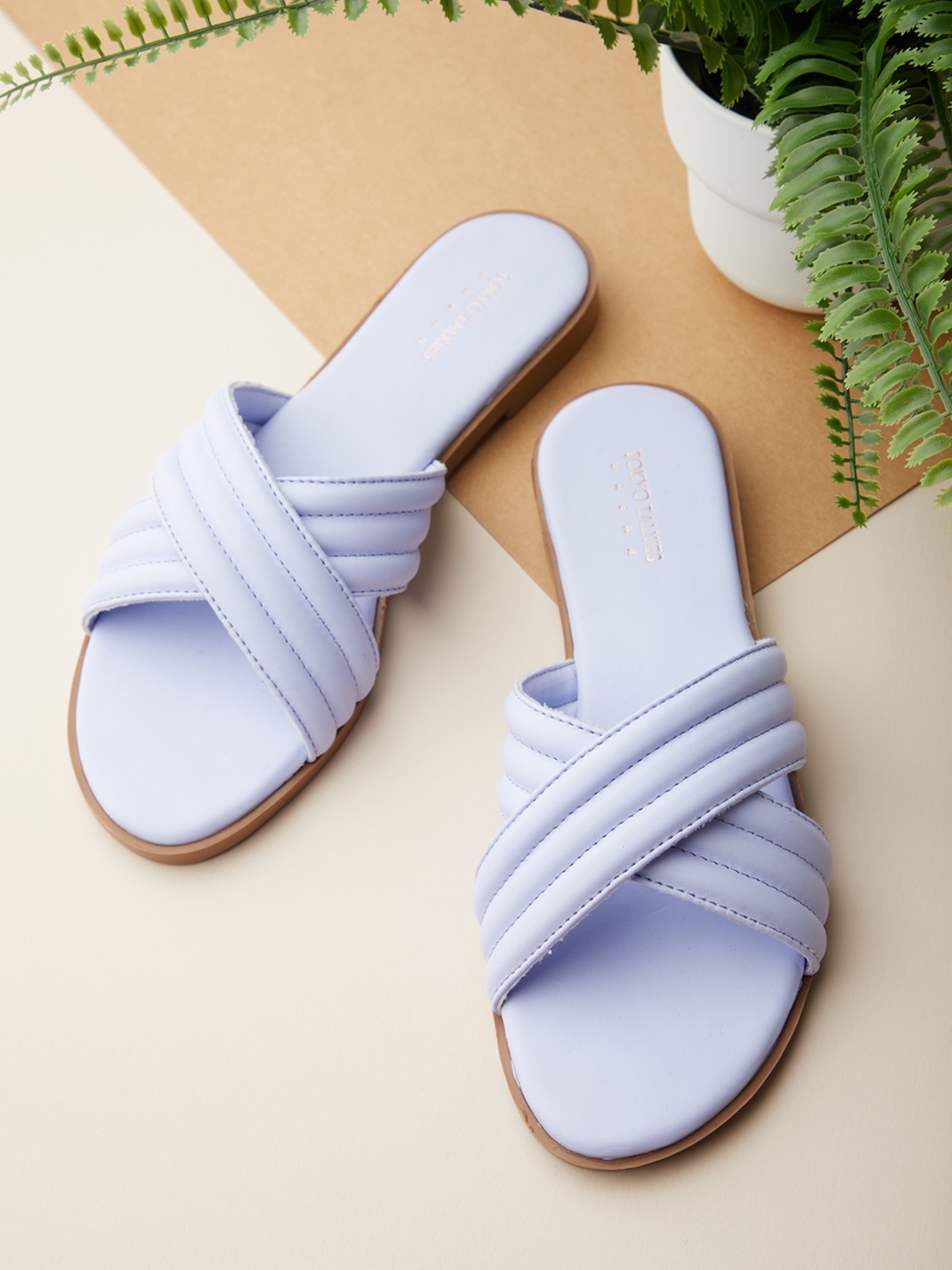 

Tokyo Talkies Women Lavender Open Toe Flats with Bows