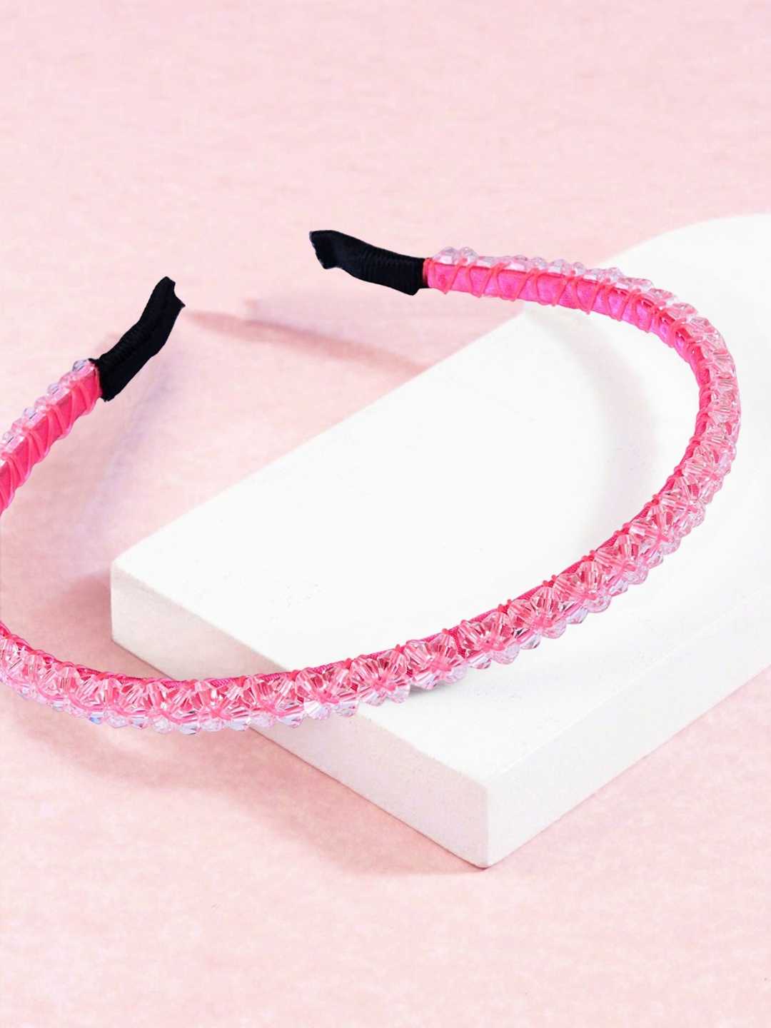 

OOMPH Women Embellished Hairband, Pink