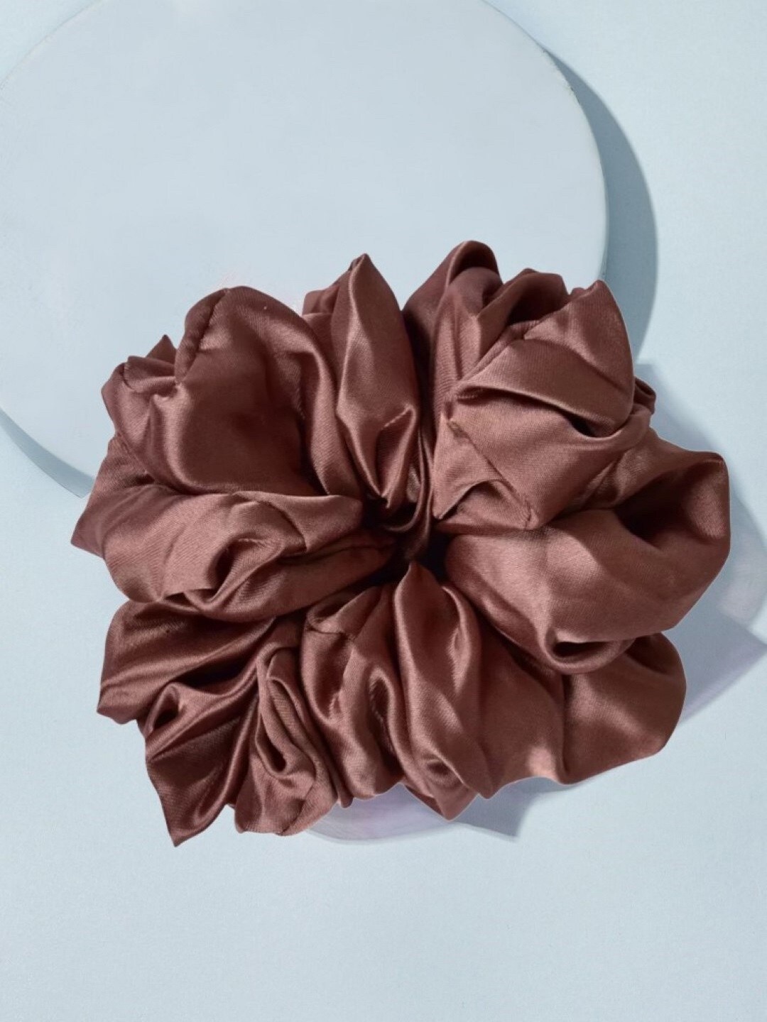 

OOMPH Women Ponytail Holders, Brown